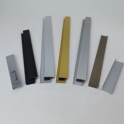 Aluminiumprofielen die de Decoratieve het Scherpen Populaire Zilveren en Gouden Kleur van de Tegelversiering oppoetsen