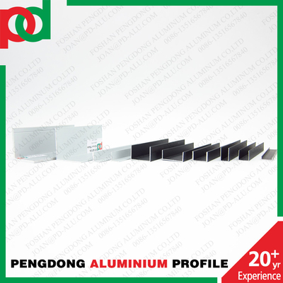 Buigwerkzaamheden voor aluminiumprofielen en houtbuizen in Peru