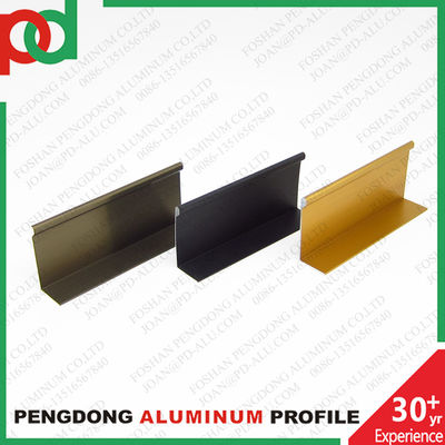 Aanpasbare extrusietechnologie Vervaardiging van aluminiumprofielen voor glazen deuren Keukenkasten Kledingkast MDF Melamine