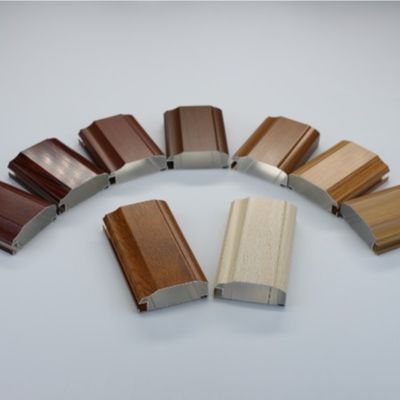 Goede prijs De professionele Profielen van de het Aluminiumkeukenkast van Fabrikantenglossy silver polishing online