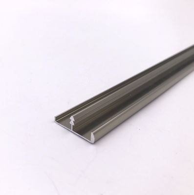 Goede prijs 18.6mm T Vorm uitgedreven Aluminiumversiering Decoratieve het Scherpen Profielen online