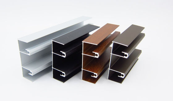 Goede prijs 2501 het uitgedreven Profiel van het de Reeksaluminium van Chili van Aluminiumprofielen voor Venster en Deur online